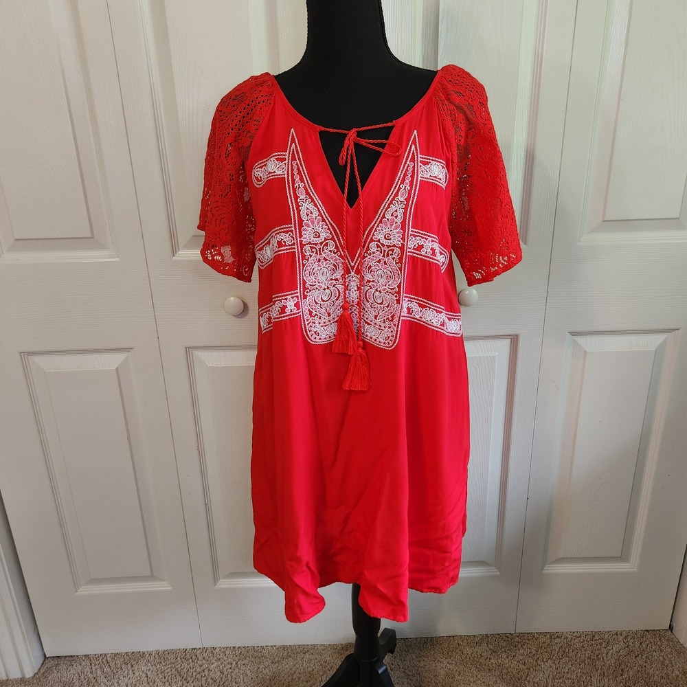 Red Embroidered Boho Mini Dress Lace Flutter Sleeve‎ Tie Neck S Peasant Cottage